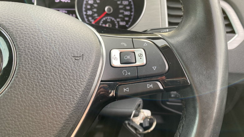 Volkswagen Golf SV 1.4 TSI SE 5dr Petrol Hatchback